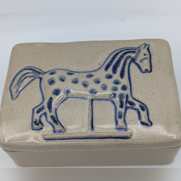 Museum of American Folk Art Blue Carousel Horse Ceramic Trinket Box - Picture 2 of 8